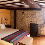 La Trebede 2* Перросо