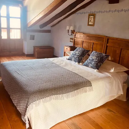 La Trebede Inn 2*
