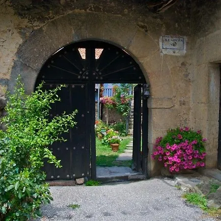 La Trebede 2* Perrozo