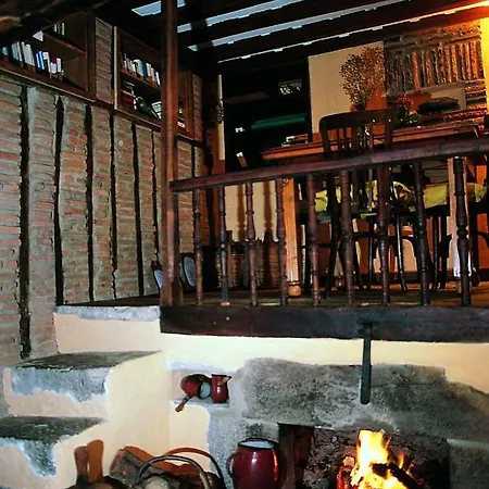 La Trebede 2* Perrozo